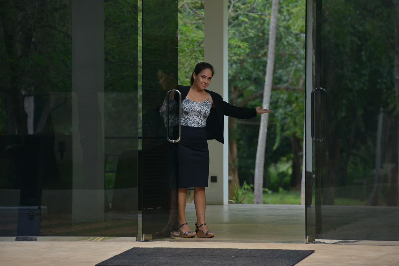 Athena Lake By Seedevi Dambulla Exterior photo
