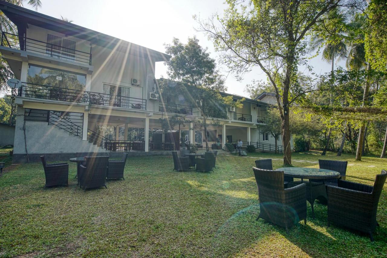 Athena Lake By Seedevi Dambulla Exterior photo